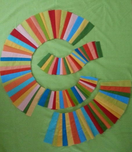 Quilt Modern Improv Swirl pre-applique.jpg