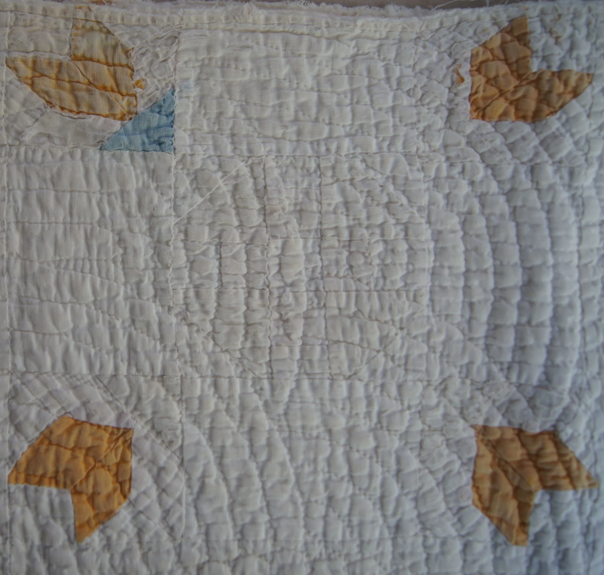 The single block with one blue piece