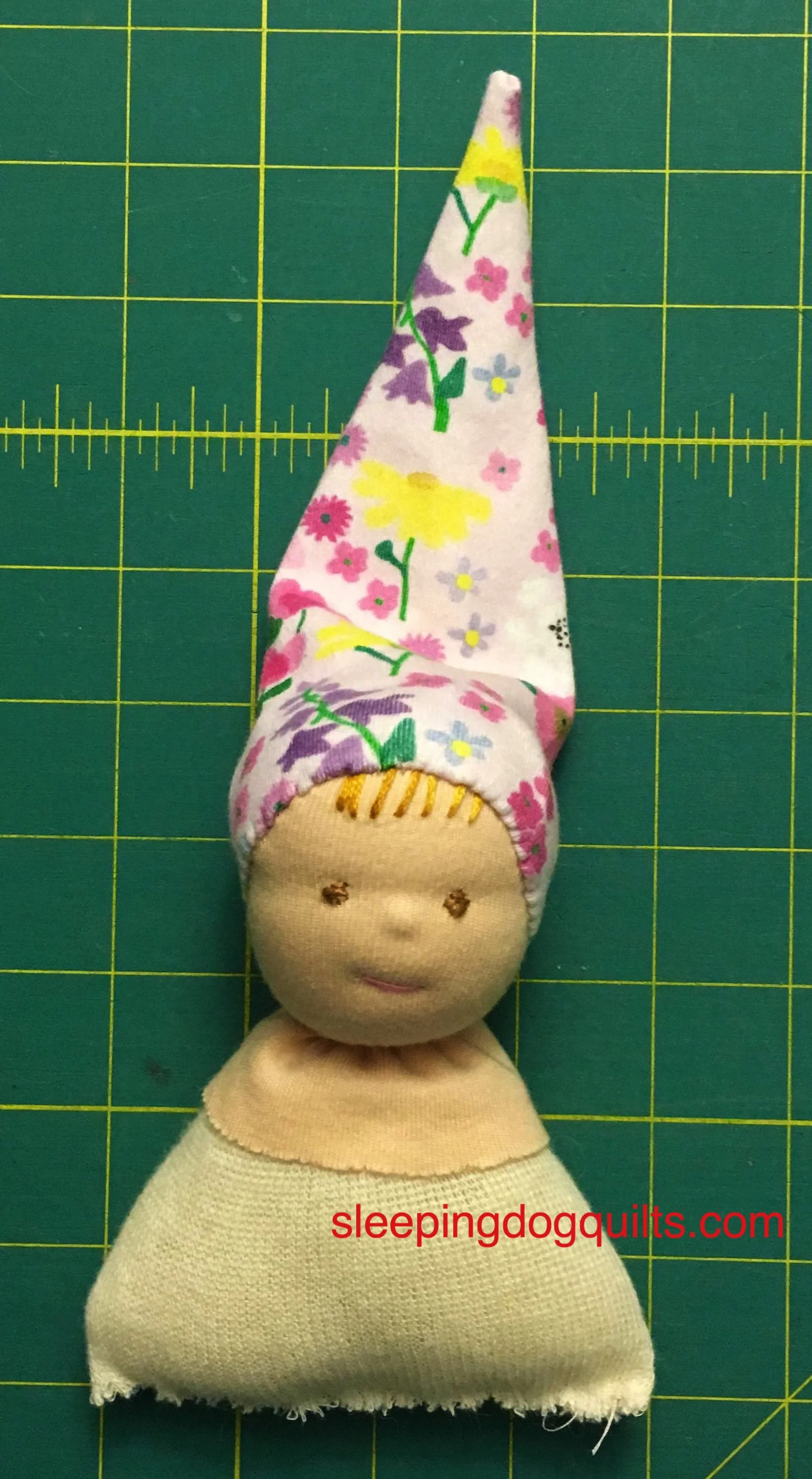 Doll Small Petal  Finished inset-3.jpg