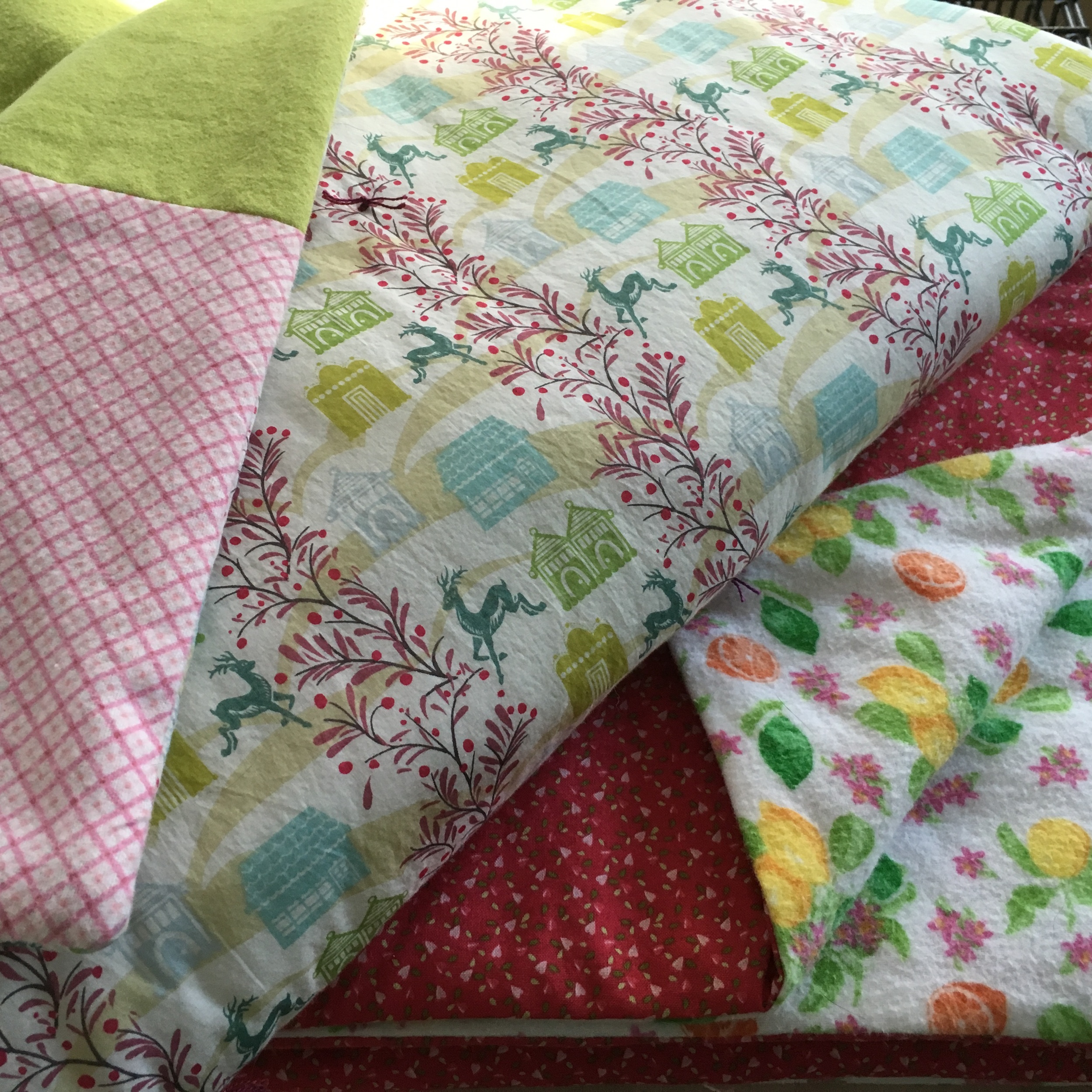 2 Lap Duvets