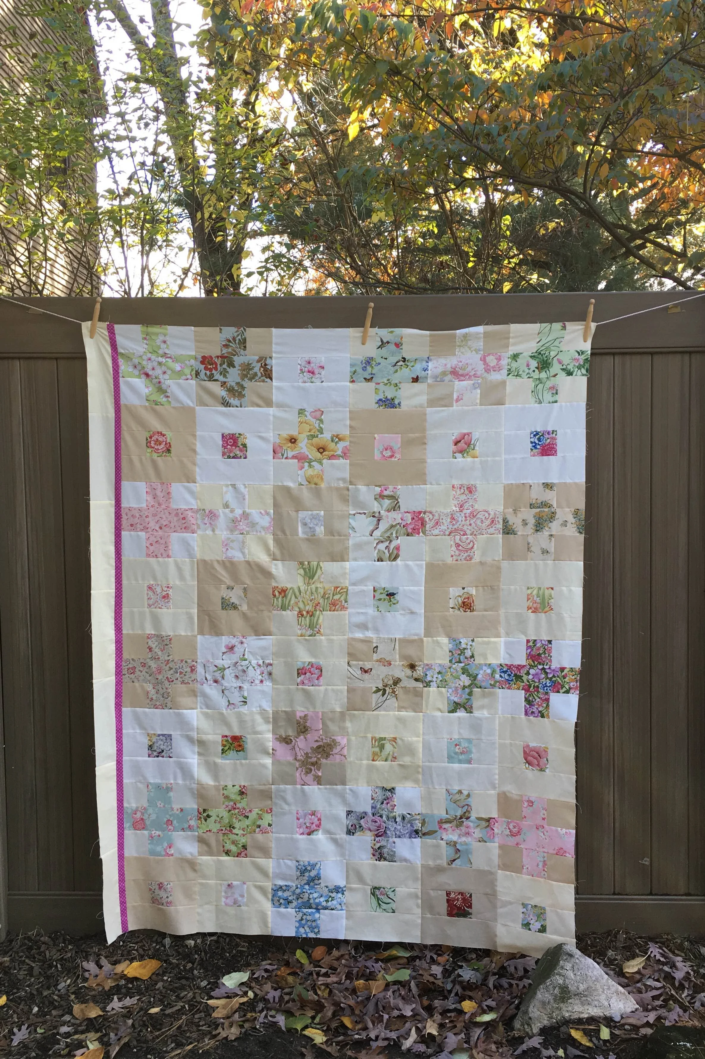 "Floral Latte" Quilt top
