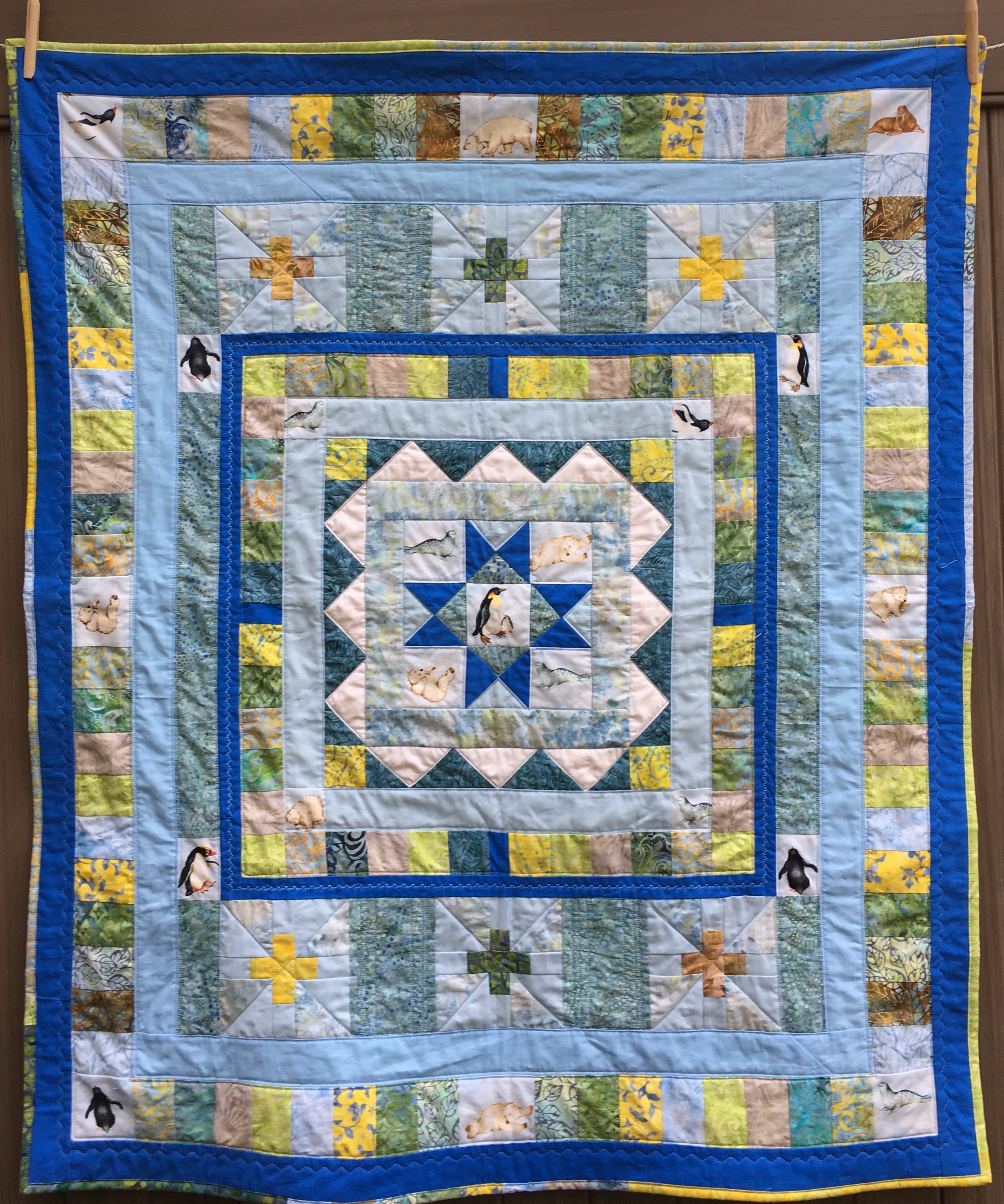 Polar Medallion Quilt 2017