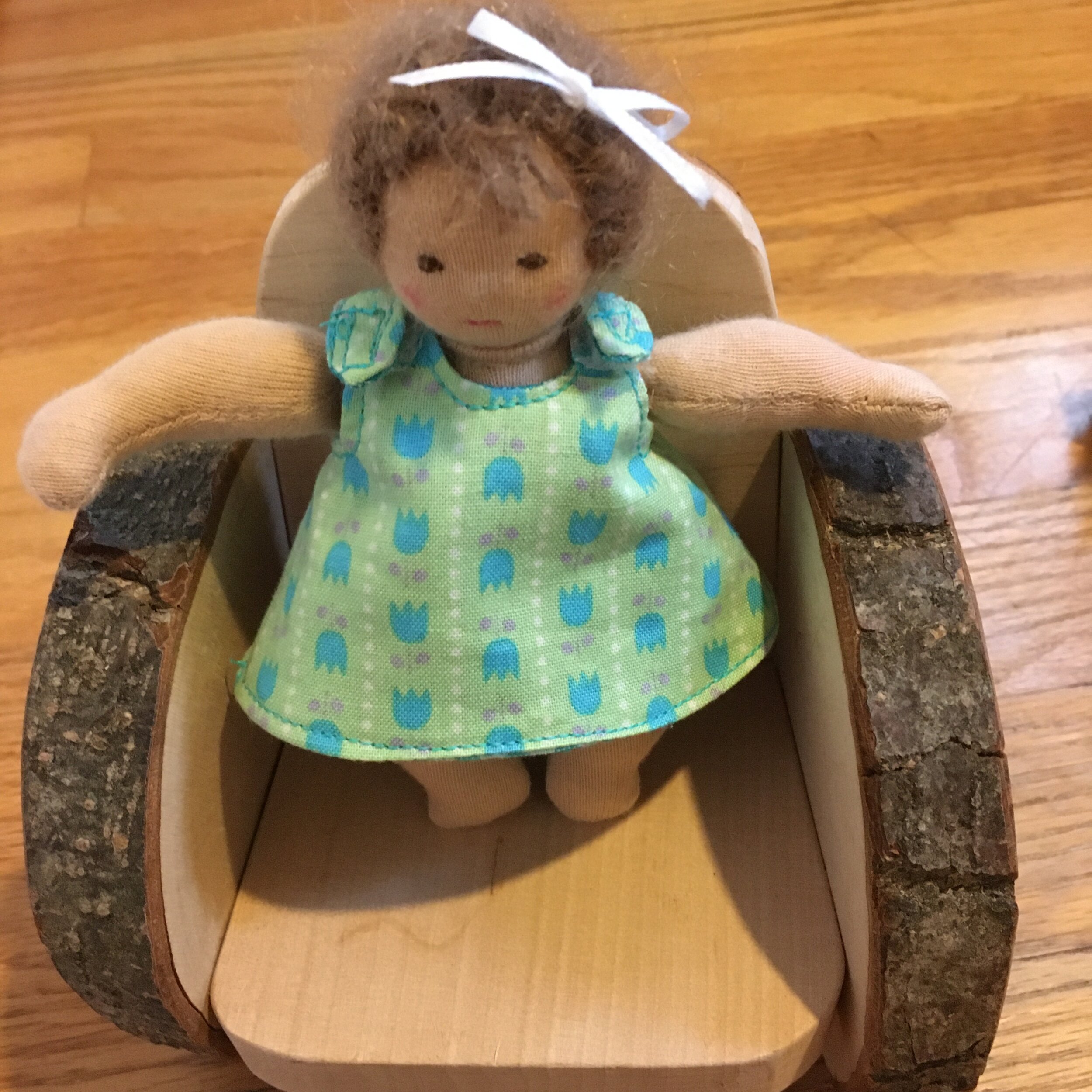 Knit Wig for a Tiny Waldorf Type Doll — Sleeping Dog Quilts