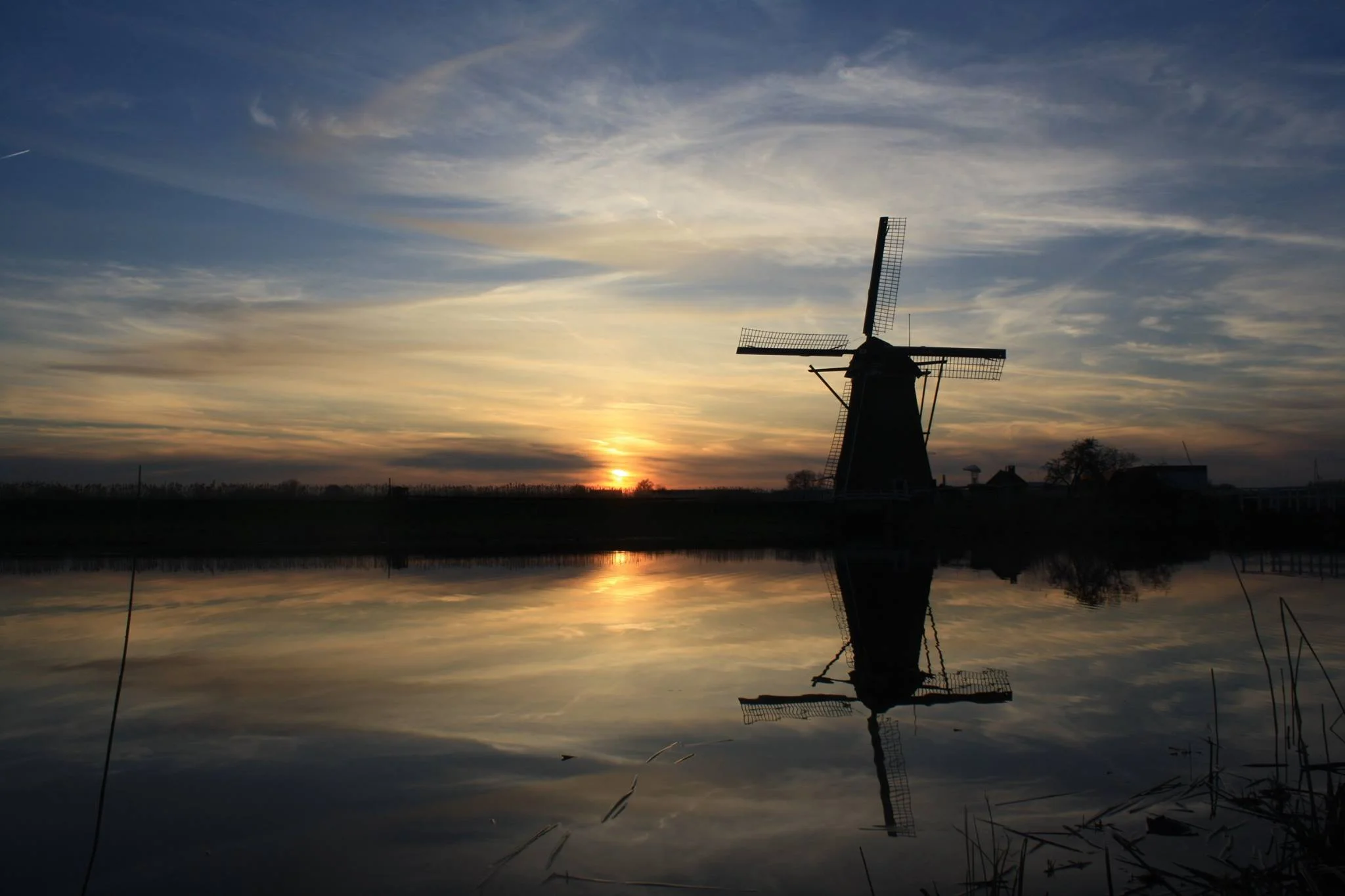 Still mills