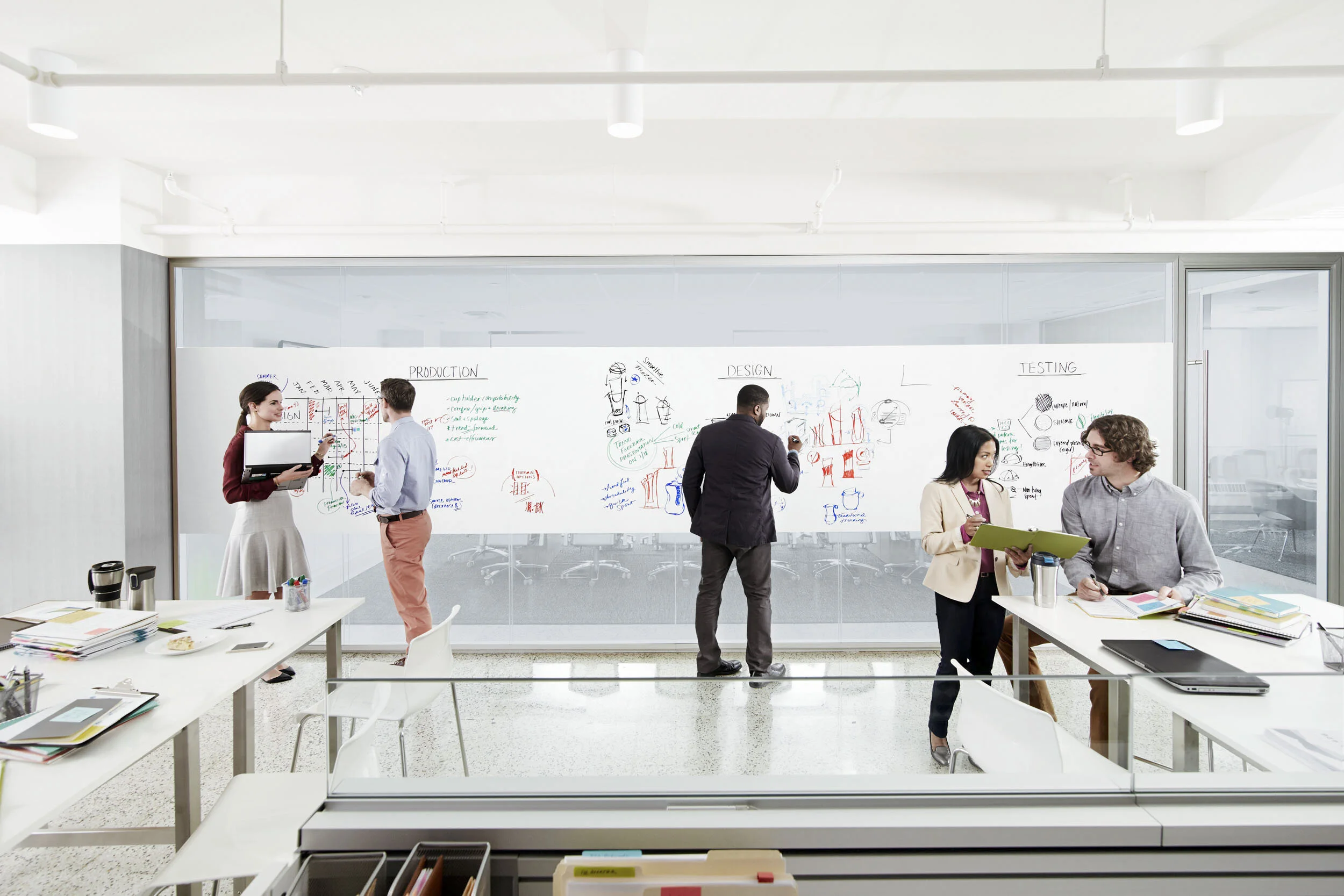 S50_4x25_PeopleWorking-2567_1.jpg