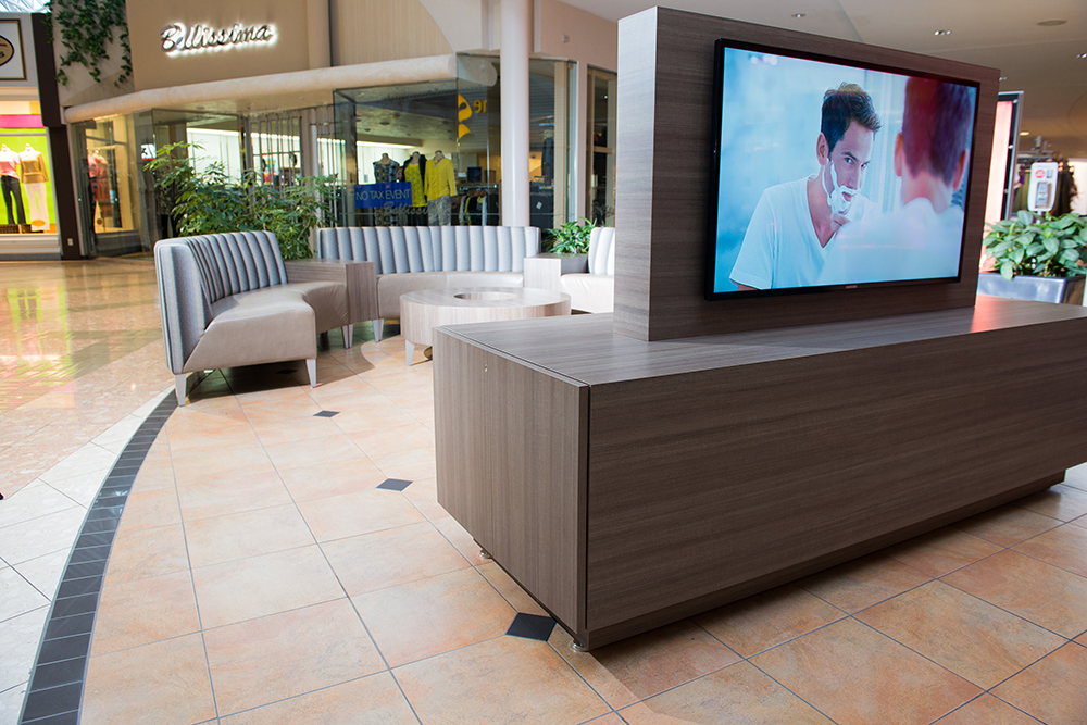 MayfairMall_080.jpg