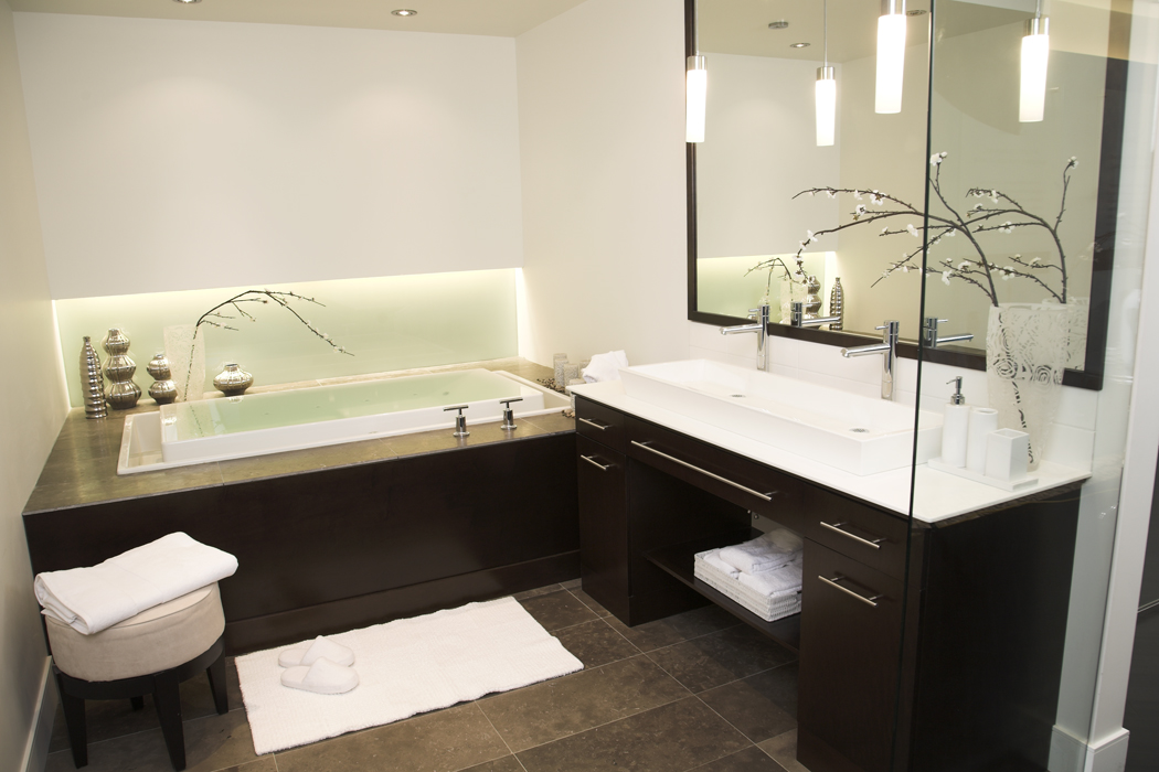 InVue_PenthouseWashroom.jpg