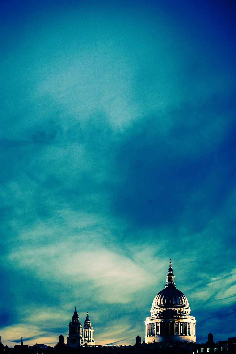 Ok, it's over done in post but the sky was pleading for this!
