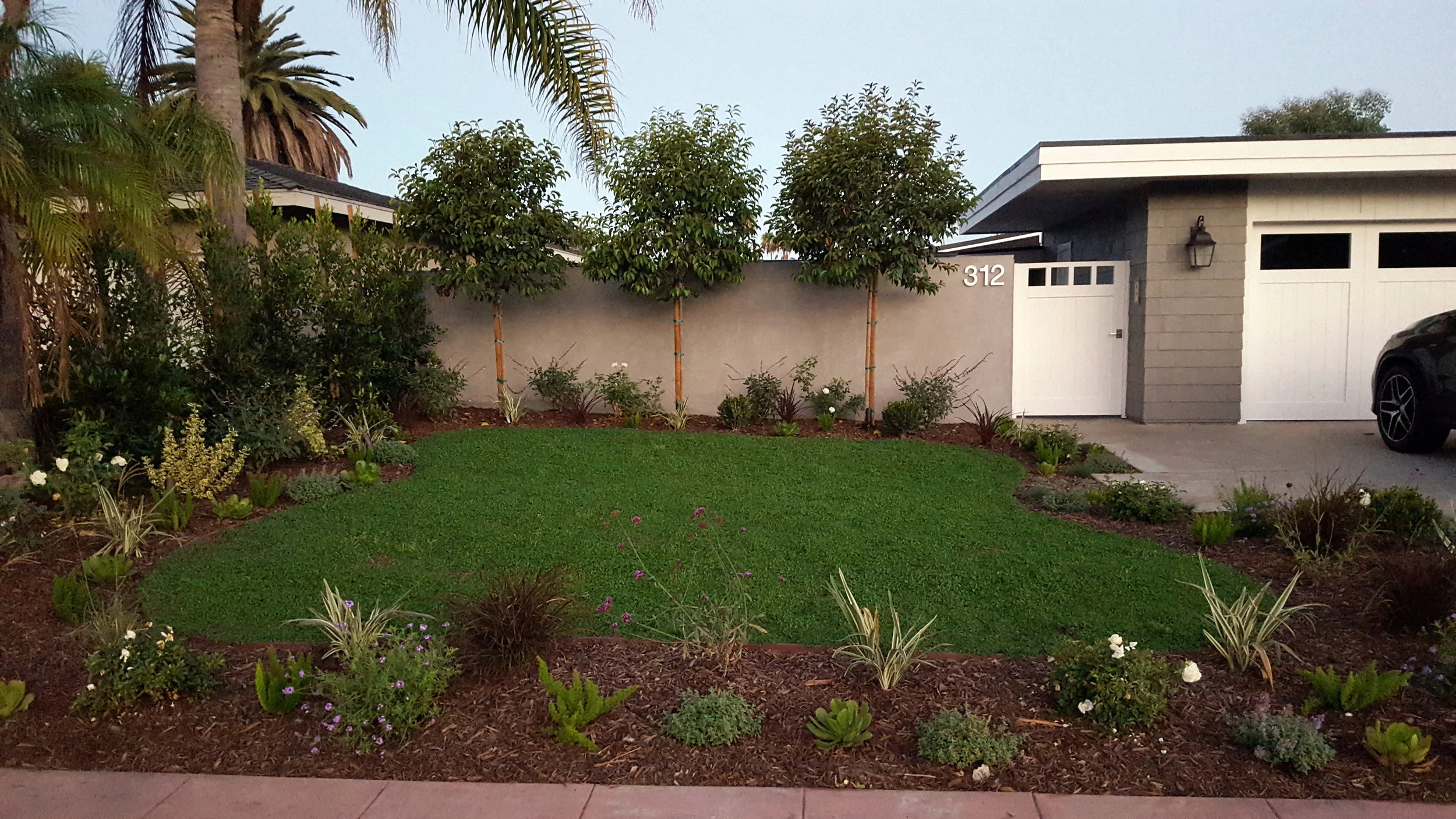 SAN CLEMENTE CASUAL GARDEN DESIGN