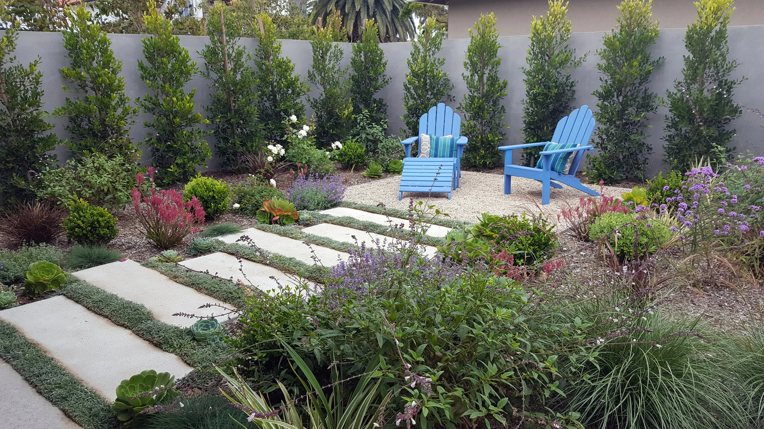 SAN CLEMENTE CASUAL GARDEN DESIGN