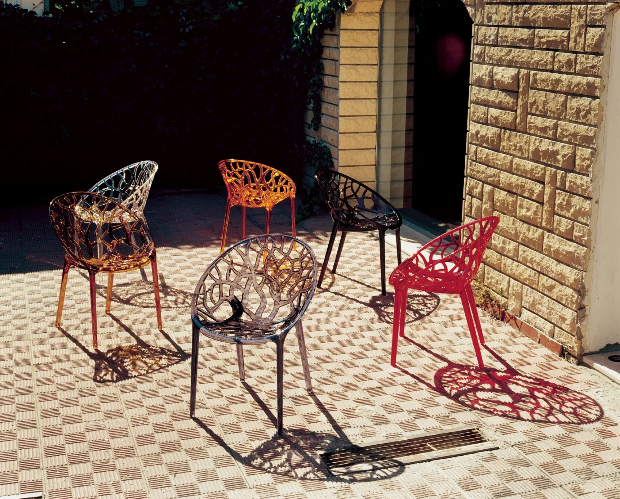 Crystal Dining Arm Chair (set of 2) in Transparent Black Polycarbonate