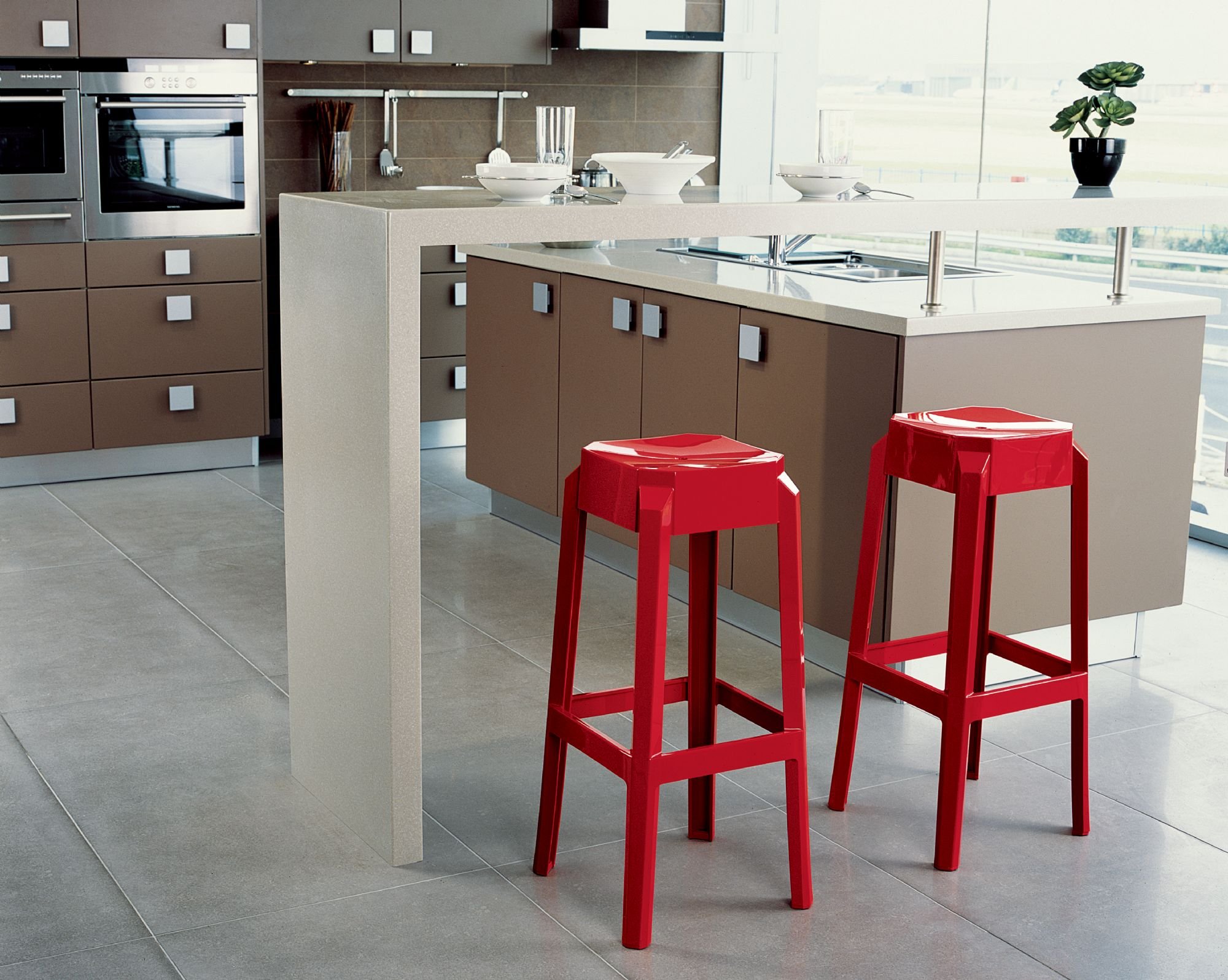 Fox Barstool (set of 2) in Glossy Red