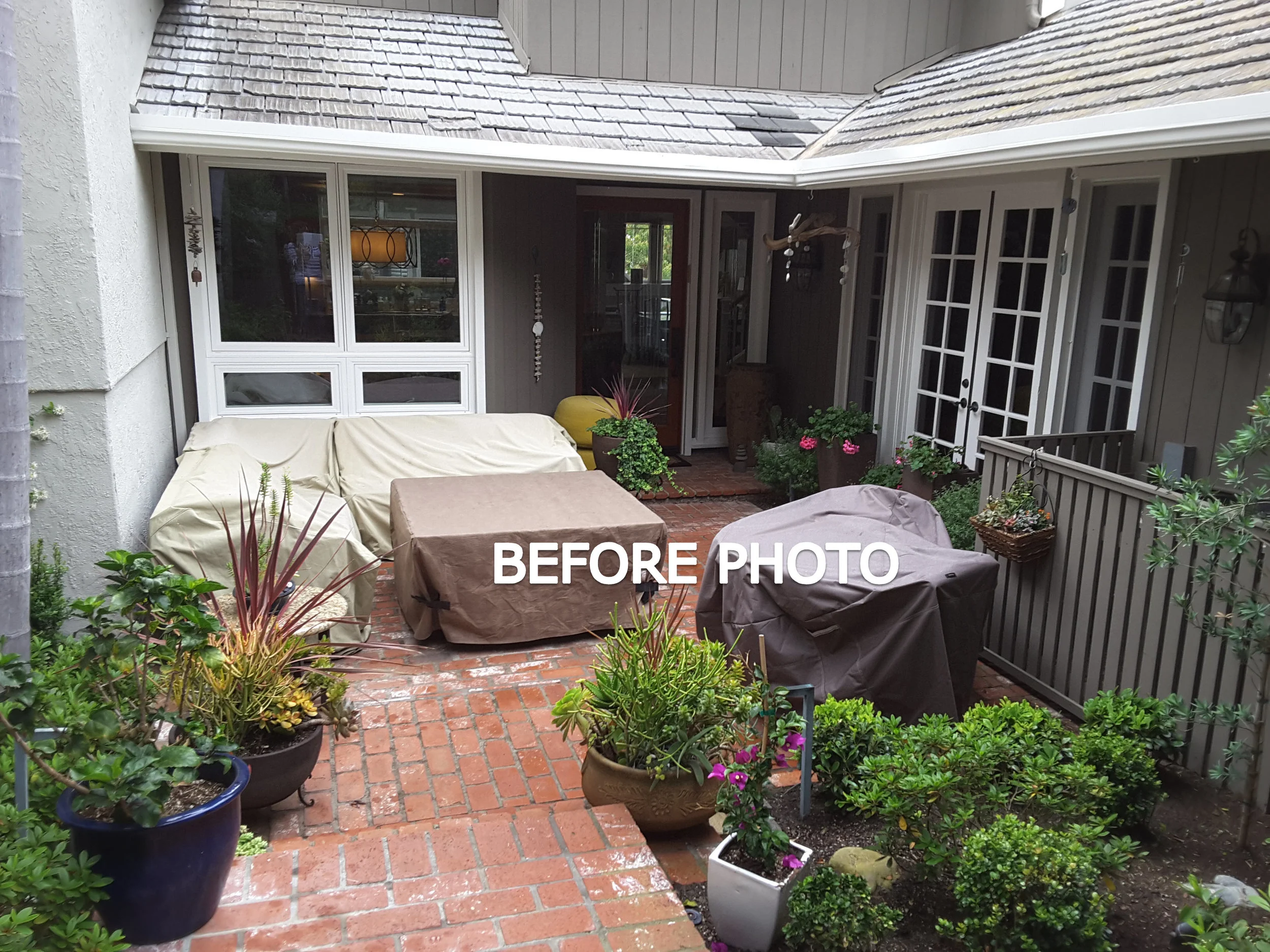 NEWPORT BEACH COURTYARD DESIGN
