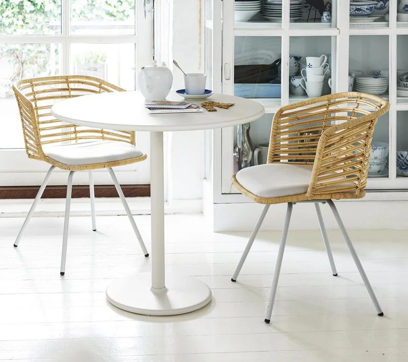 Go Café Table. White Base with 32" Grey or White Aluminum Top