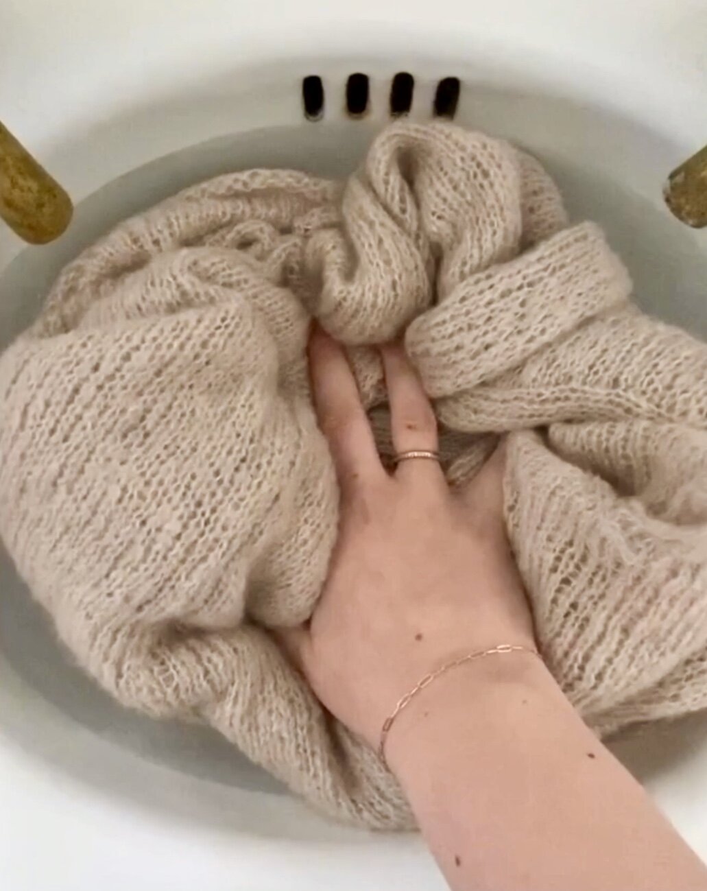 Woolen Care