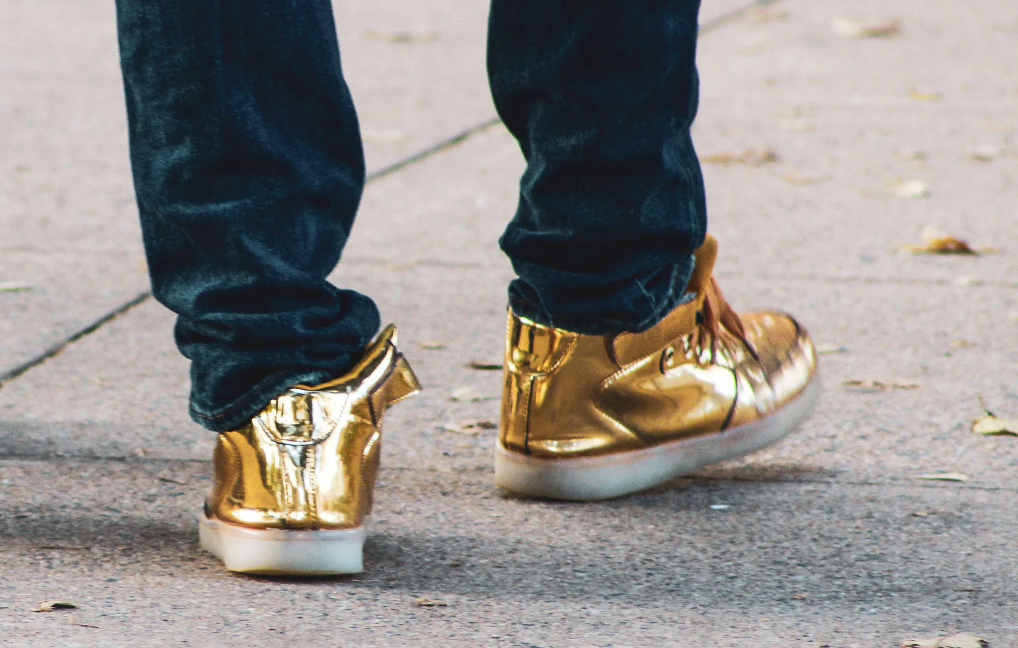 Gold-Sneaks.jpg