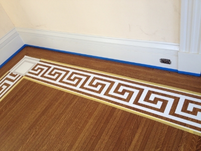 Stencil with square corner applied