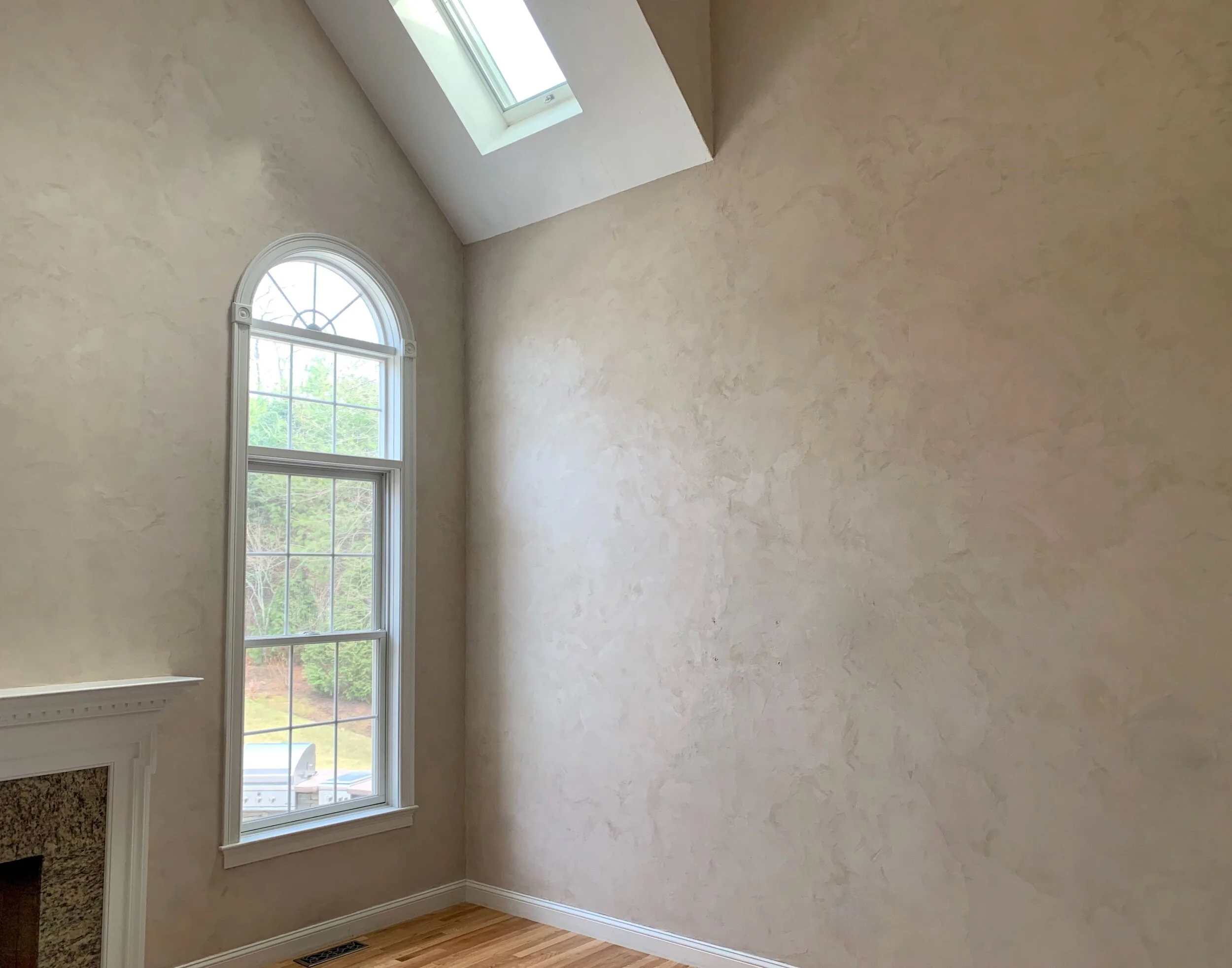 Roman plaster finish