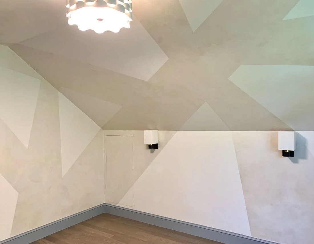 Graphic patterned walls and ceiling*