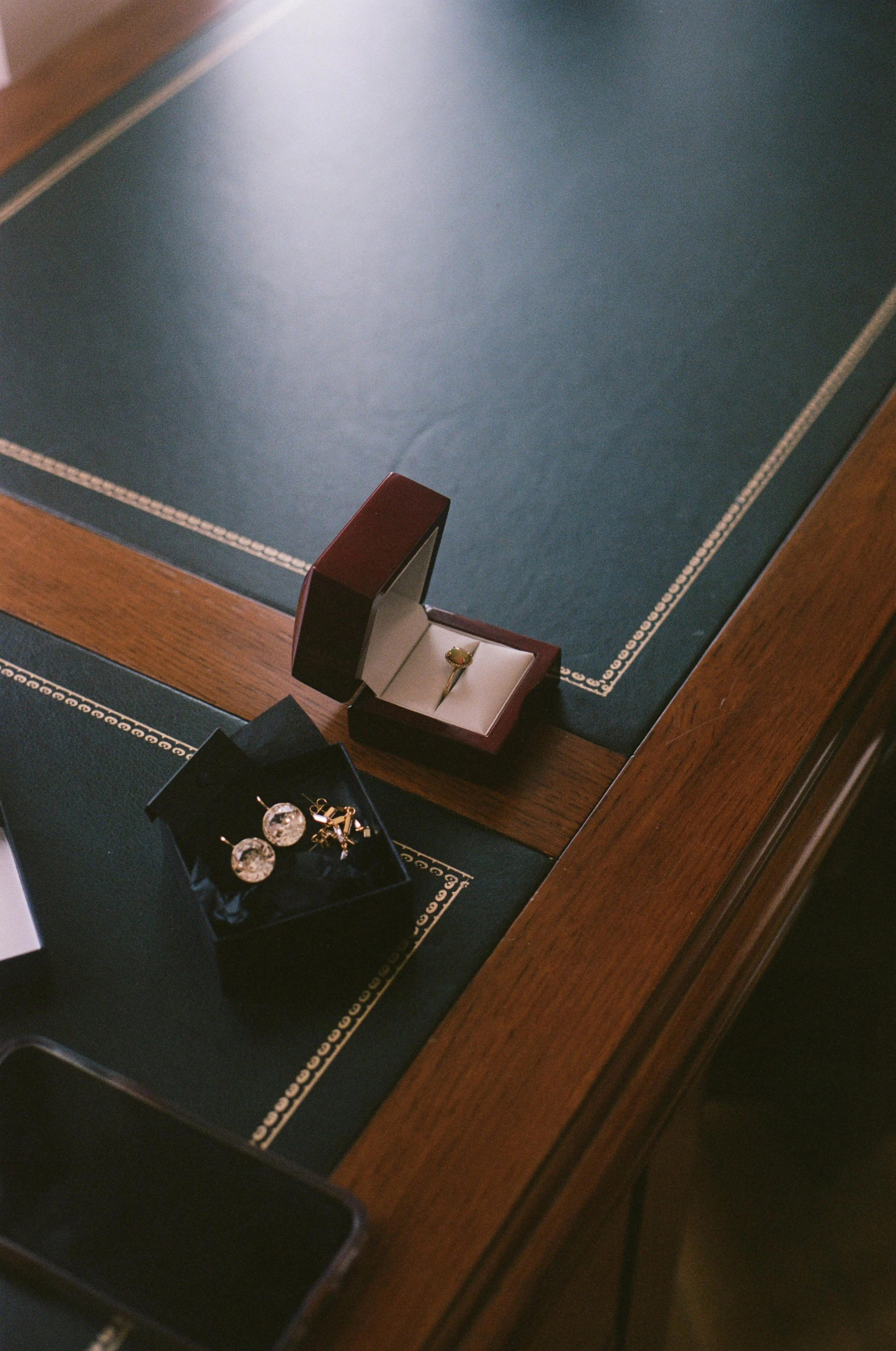 LINE-HOTEL-WASHINGTONDC-FILM-WEDDING-emilygudephoto-bump-maryland-family-photographer-film-104.jpg