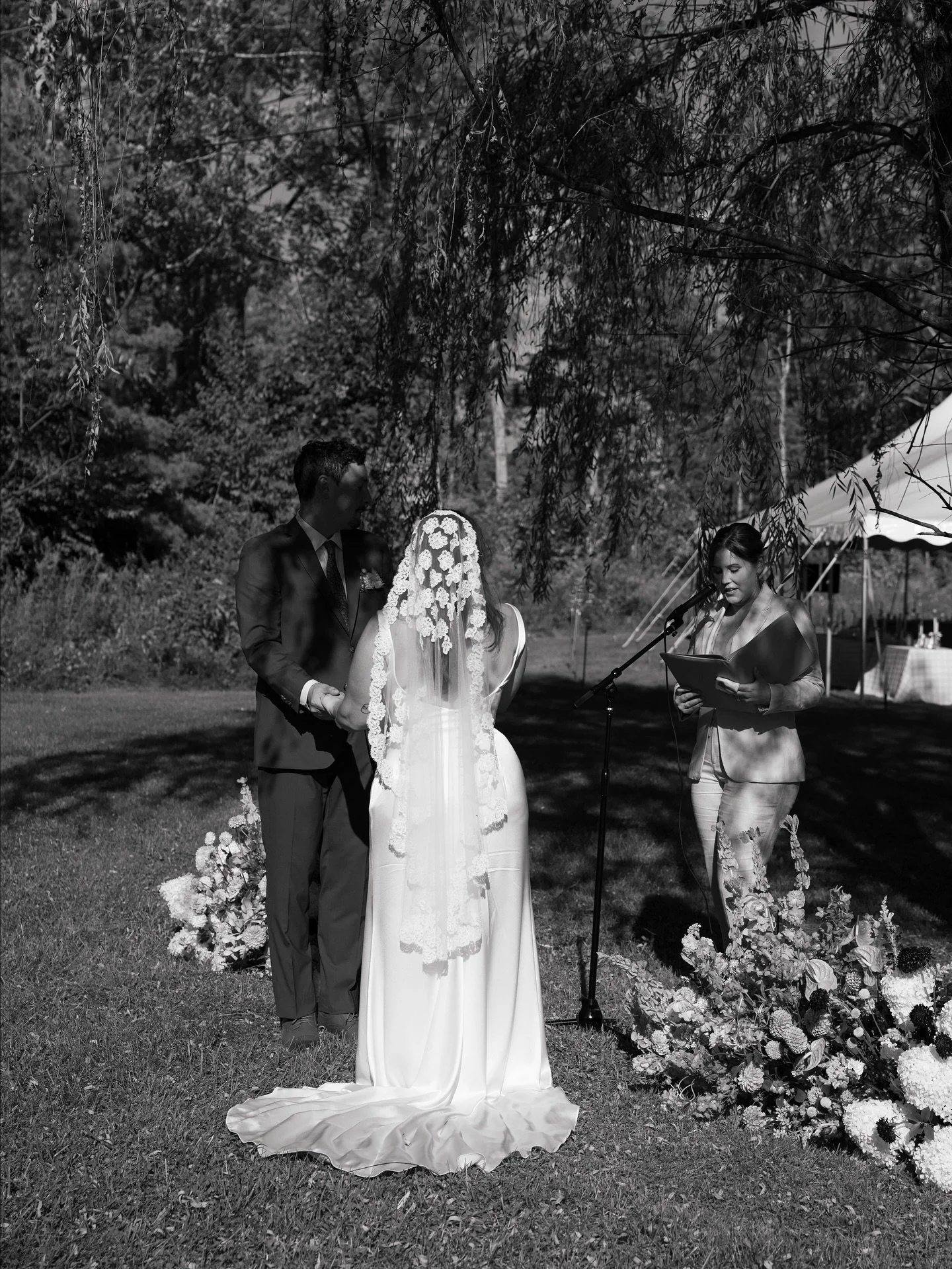 Britt &amp; Gio are married 🌿