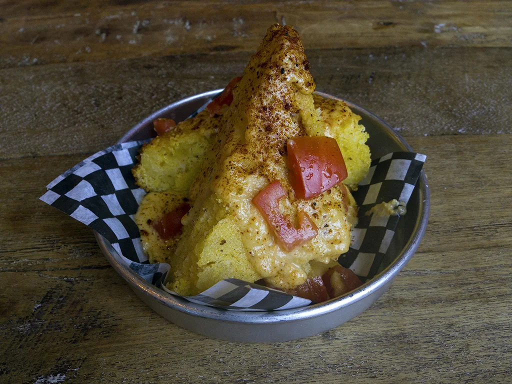 Mac n Cheese Cornbread