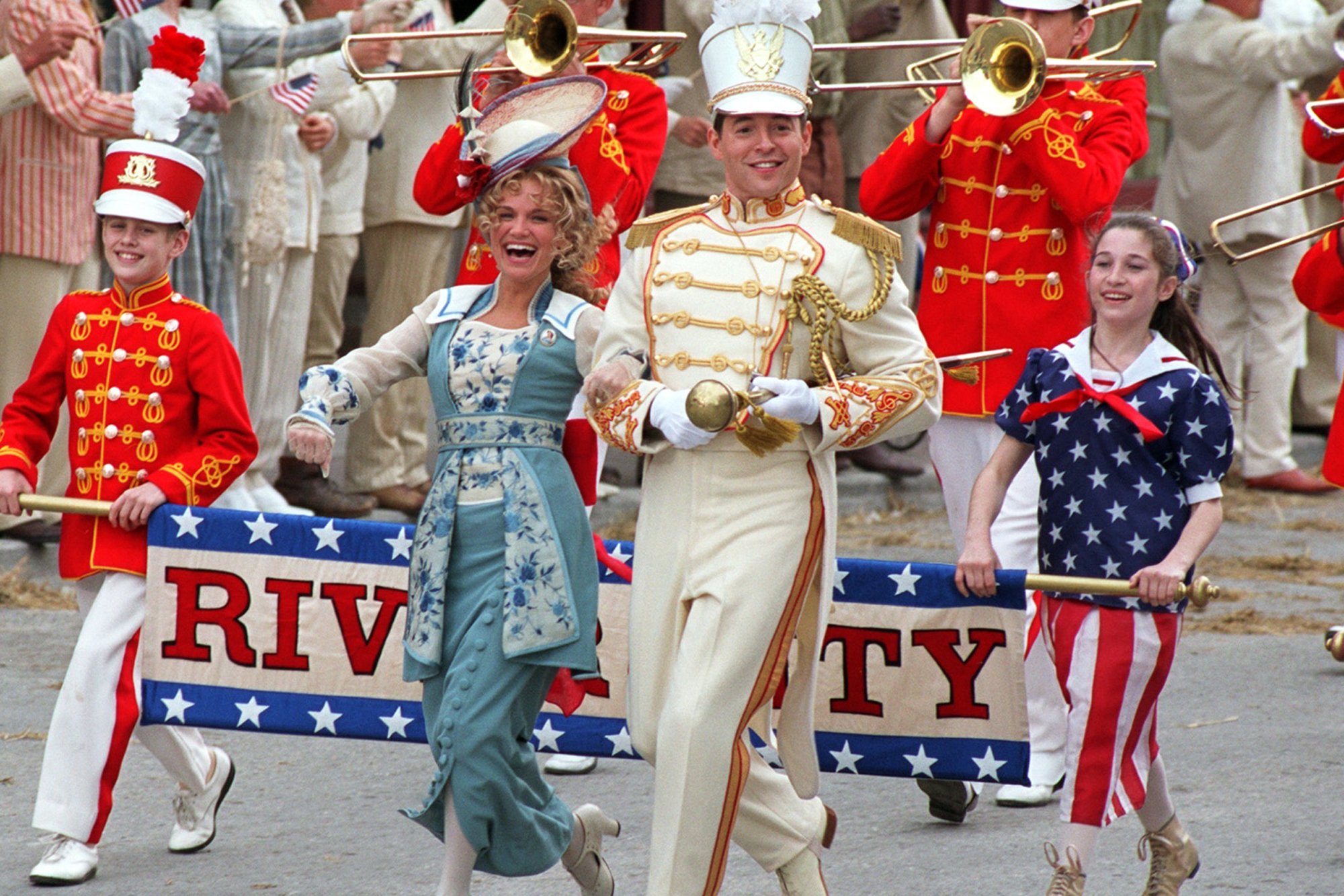 Kristin Chenoweth and Matthew Broderick lead The Music Man.