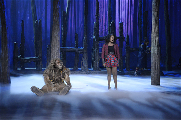 David Alan Grier and Shanice Williams in The Wiz Live .