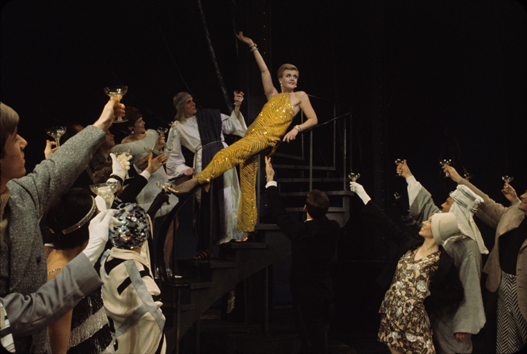 Angela Lansbury and the company of Mame .