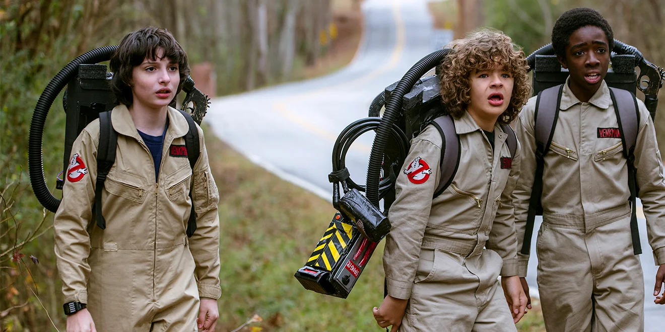stranger-things-2-PAGE-2017.jpg