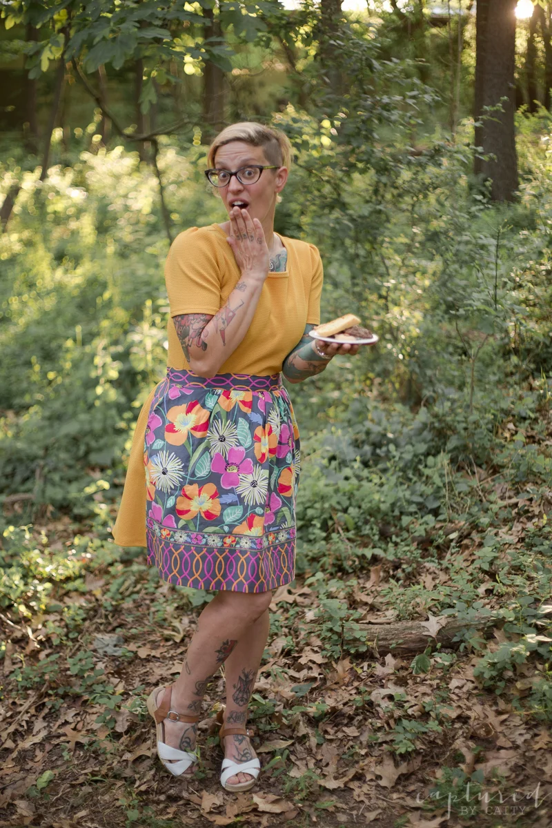 Have you ever even fathomed a cuter caterer than her? I think not. <3