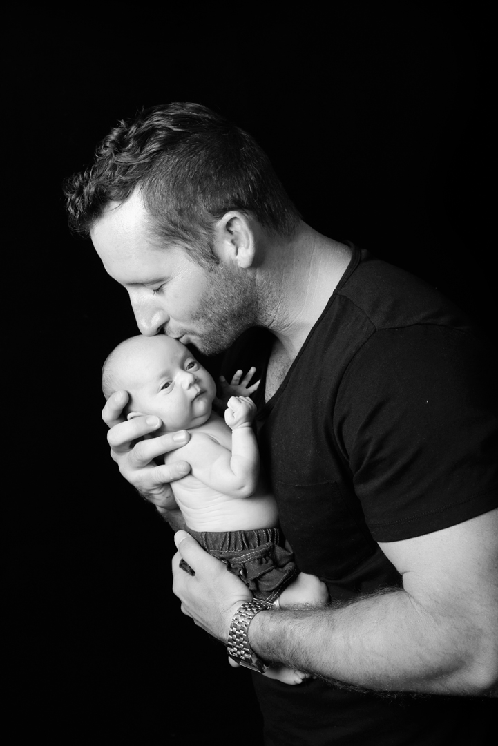 newborn photographer perth