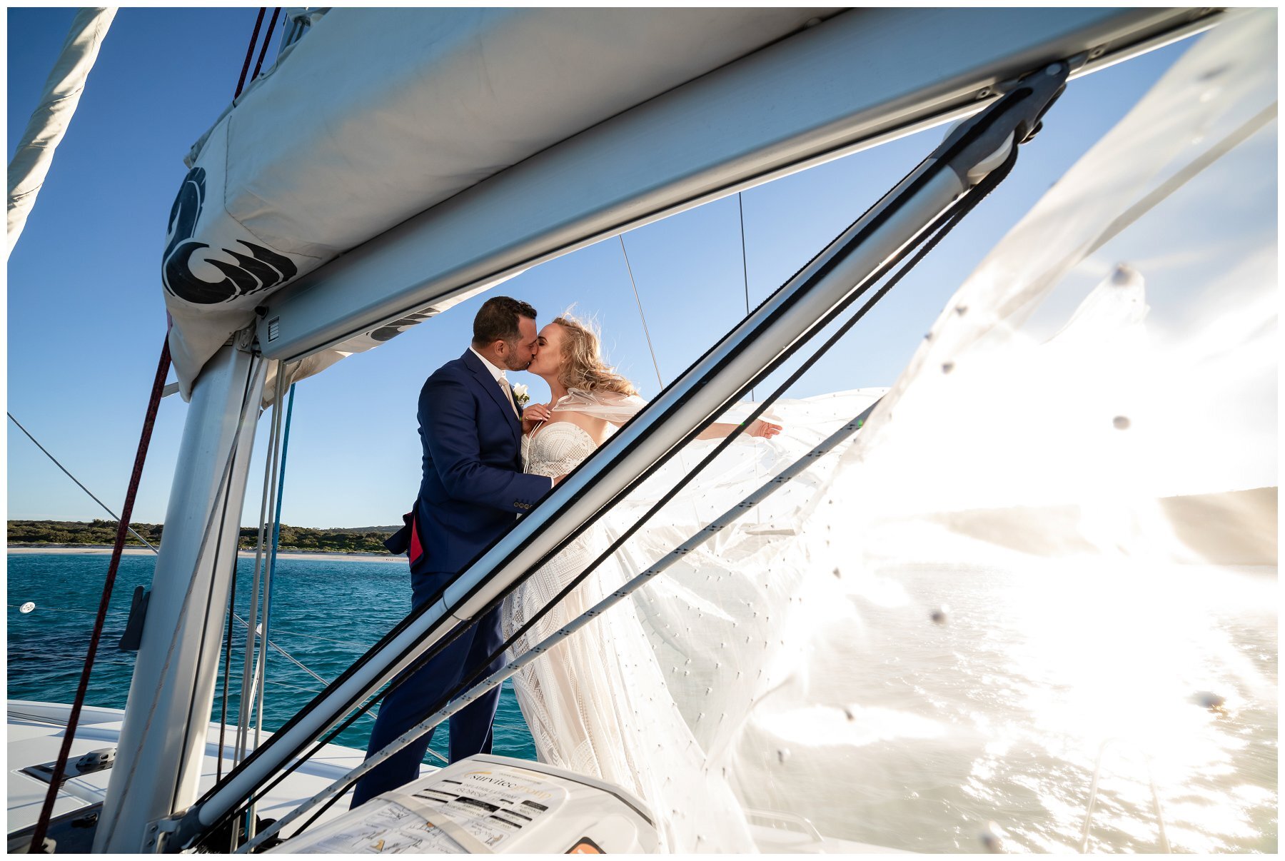 wedding on a yacht 
