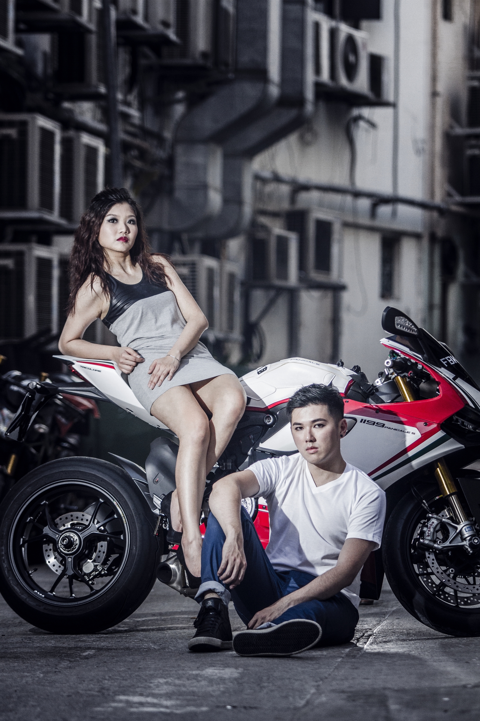 In this creative Hong Kong TVB drama inspired wedding shoot - Among the raw and gritty streets of Asia, there are Triads Gangsters, Tattoos, and Motorcycle Chases; all to woo a girl. 