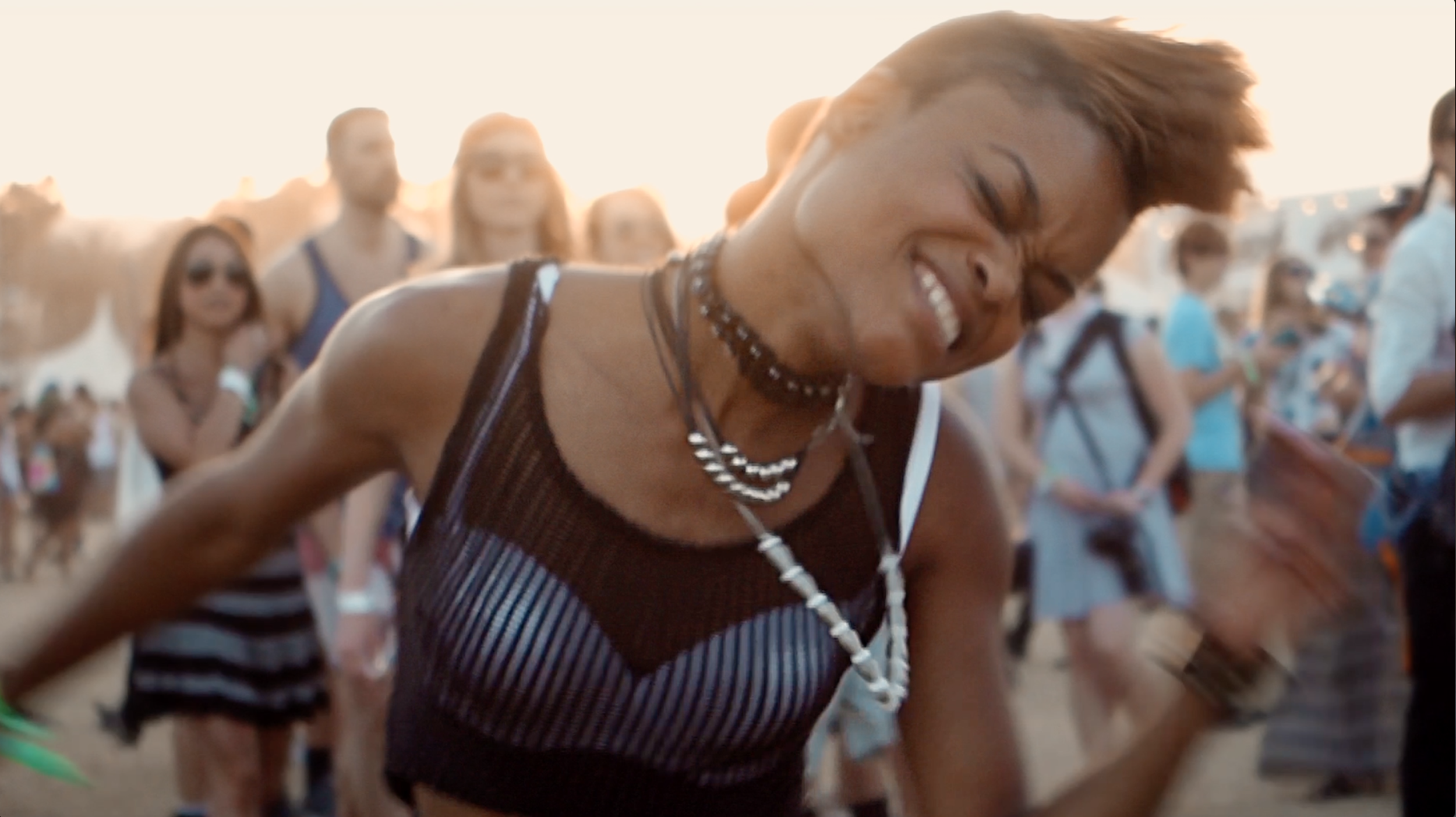 Absolut Coachella Still.png