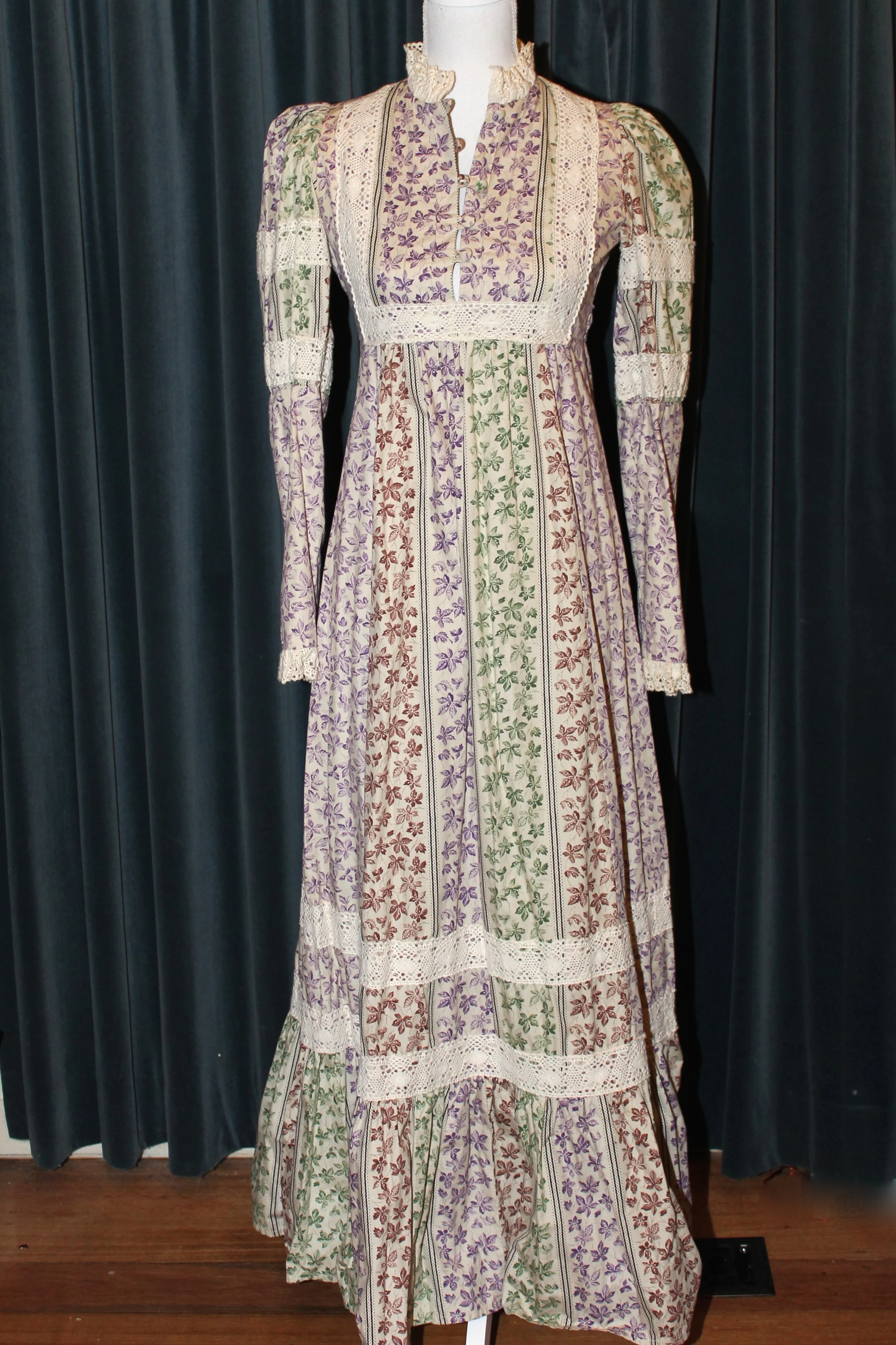 Faces - Hippy Dress