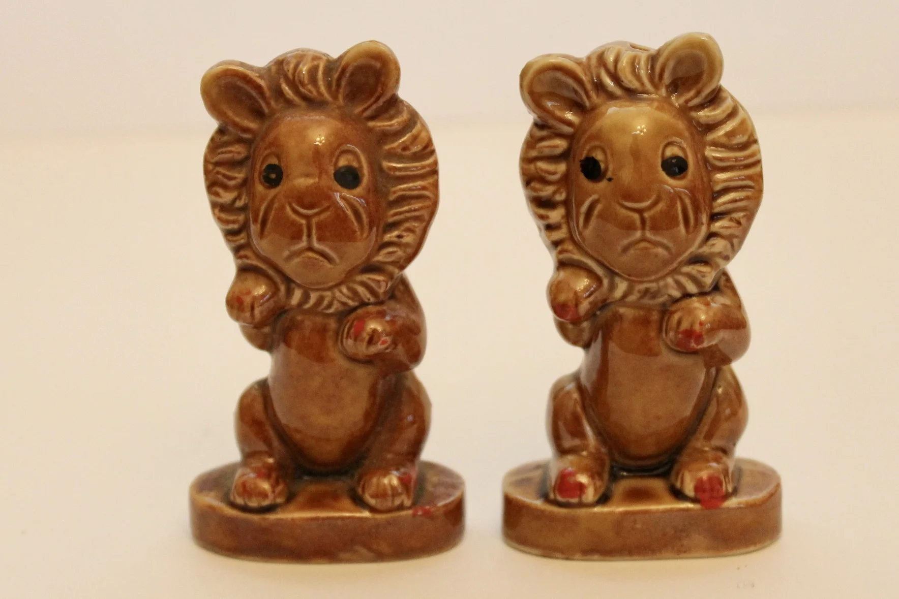 Lion Salt and pepper Shakers - Japan