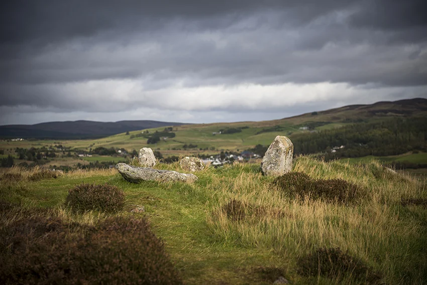 A small arrangement of standing stones on top of Ord South