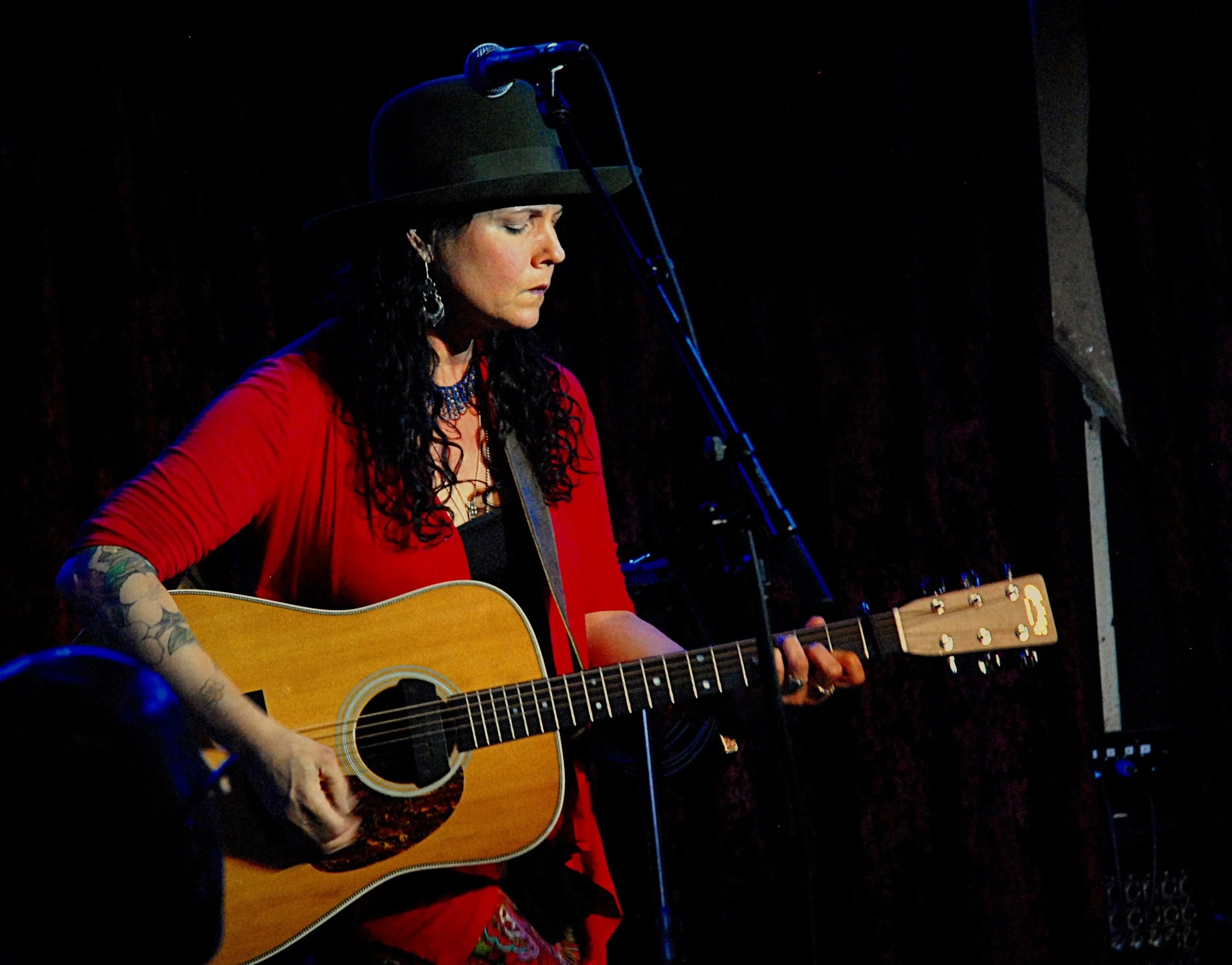 Corinne West - Live at The Borderline