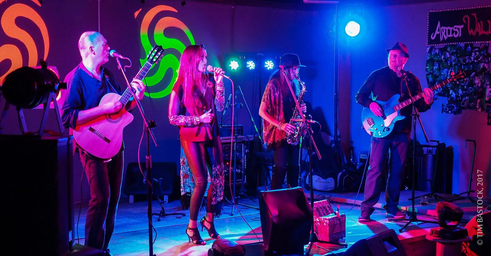 Alexandra Legouix & the Sunflowers