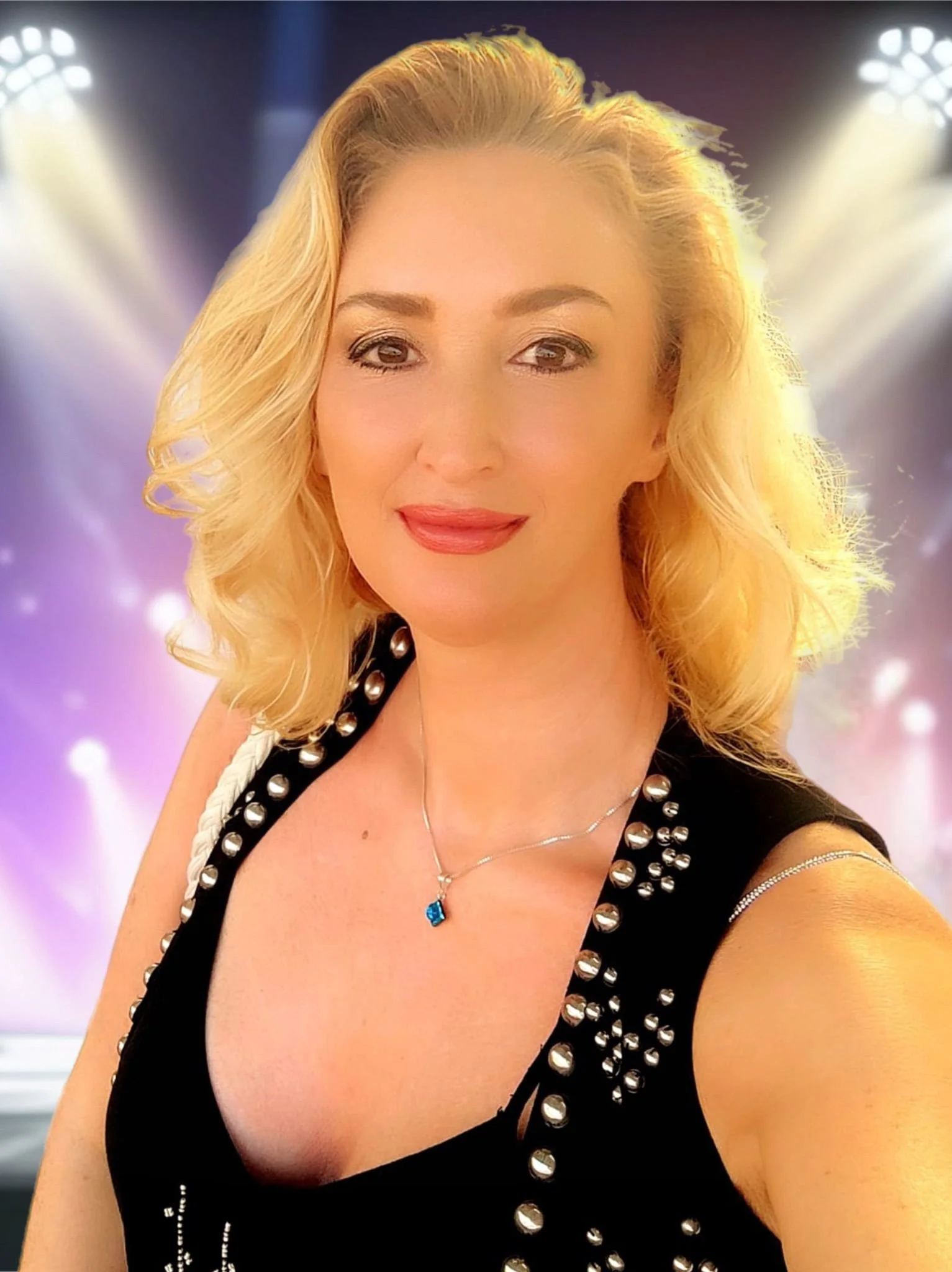 Cellar Bar Live - Victoria Beebee Band  