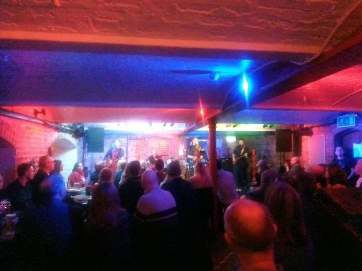 Cellar Bar Live