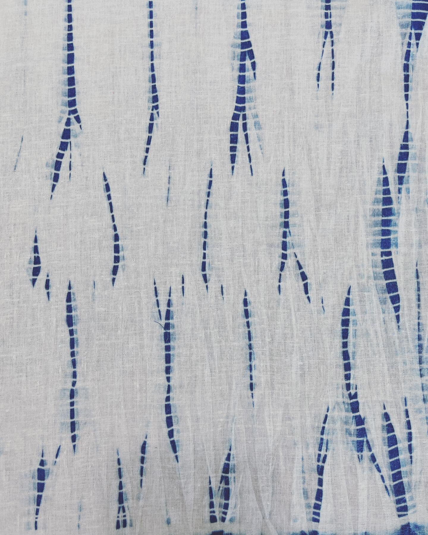 Can’t wait to recreate this on a larger piece! #shibori  #shiboriworkshop  #finallyfigureditout #ayafiberstudio