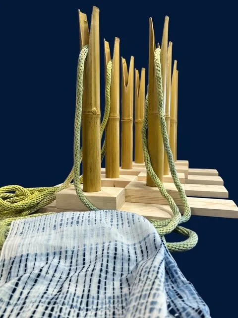 Shibori Stand