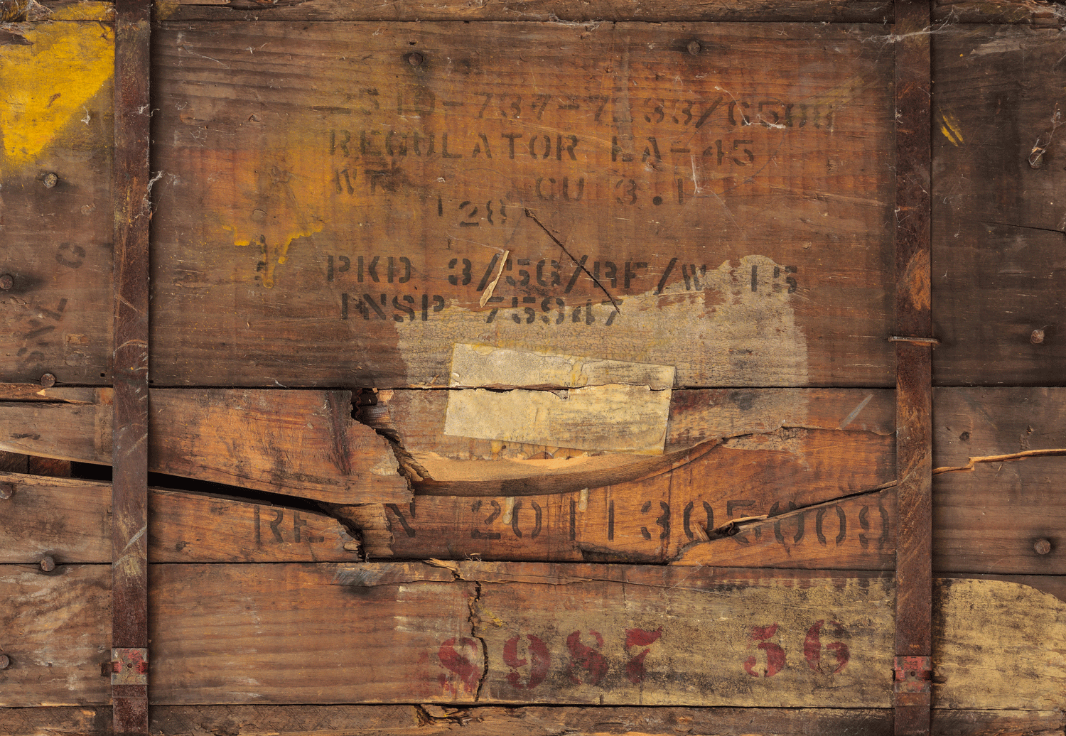 Page-3---Wooden-Casing-Image.png