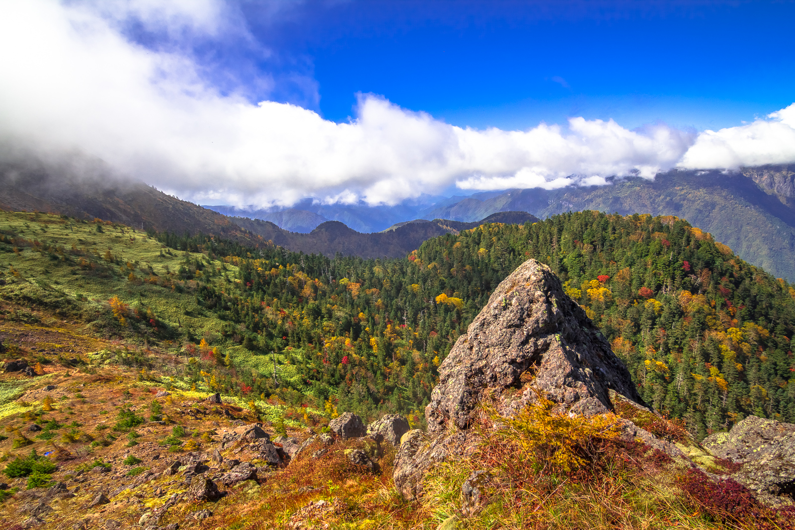 The Burning Mountain 焼岳