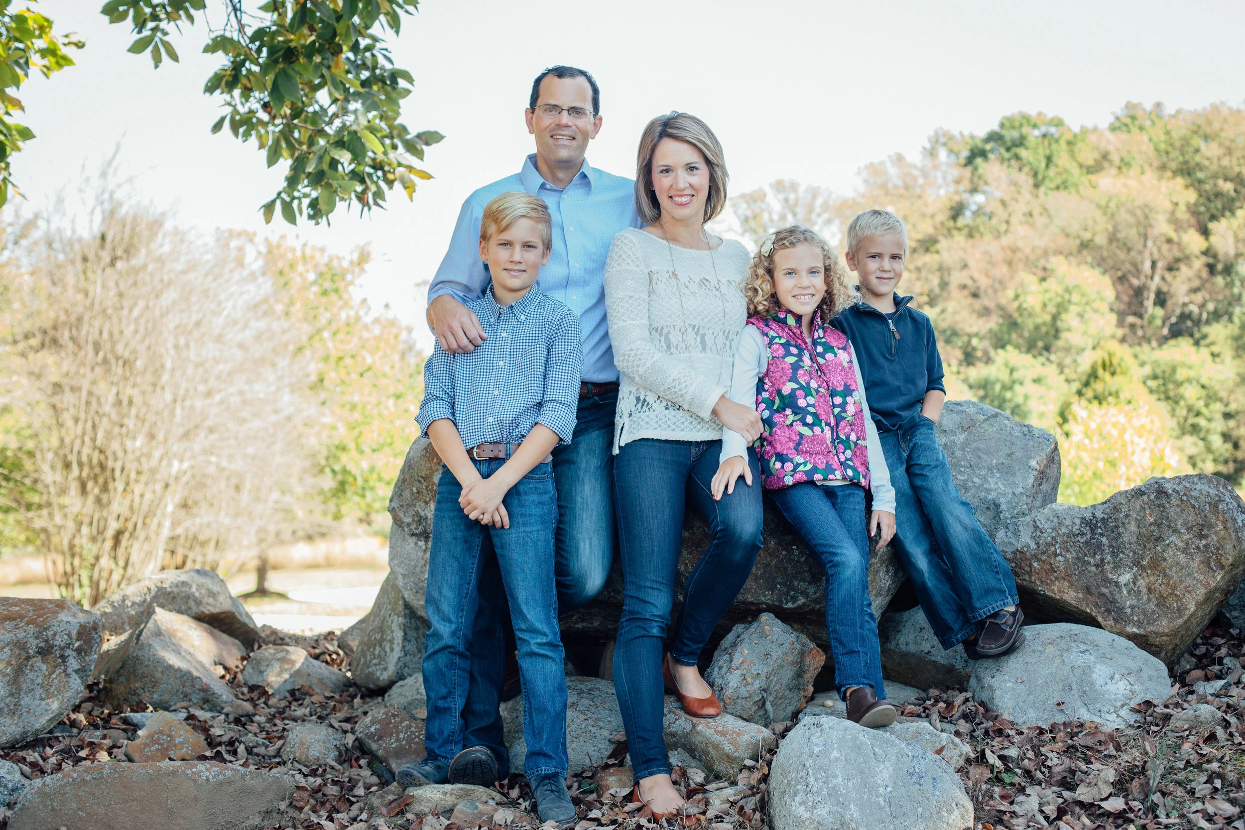 Nace Extended Family 17-6504.jpg