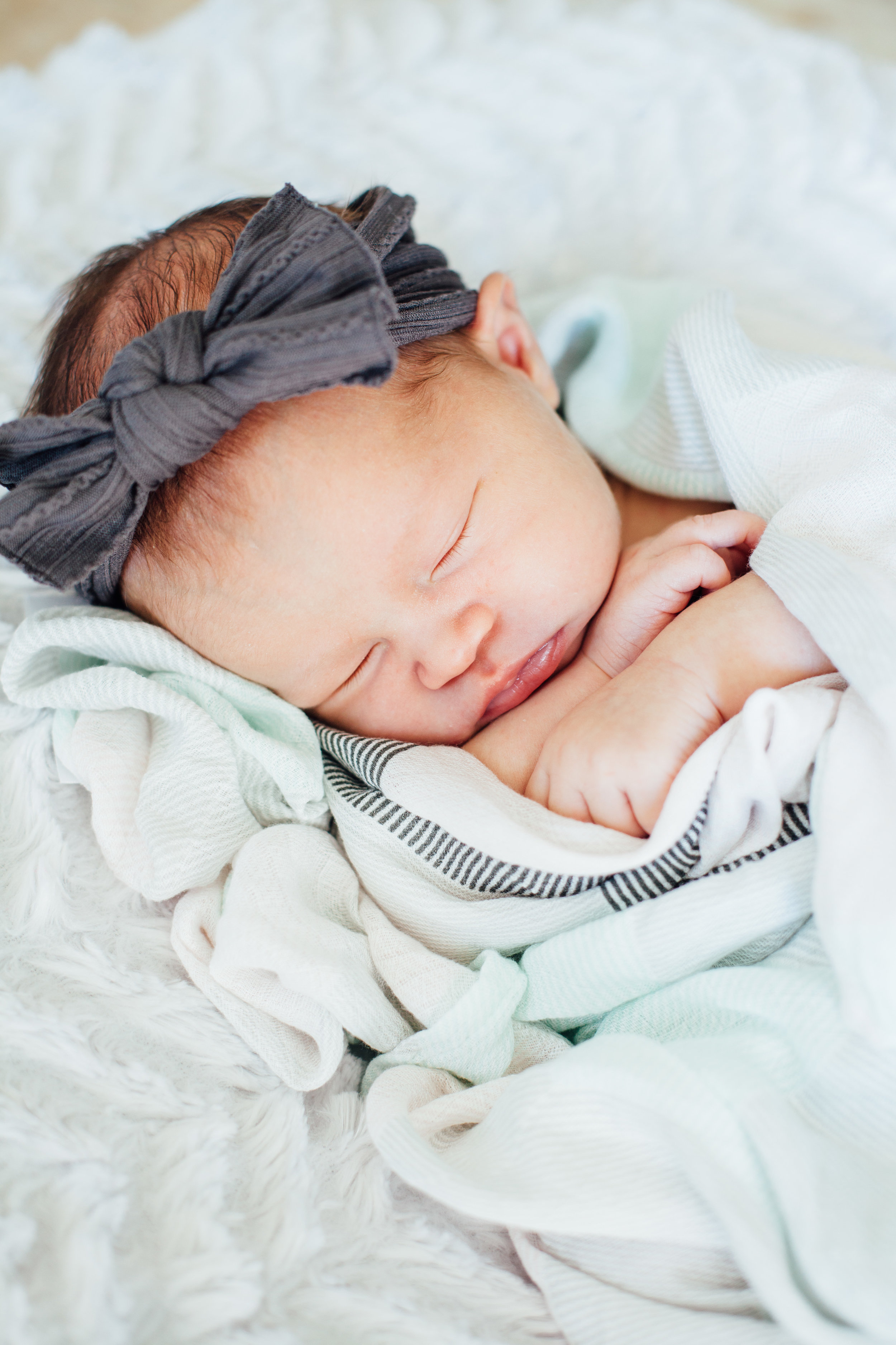 Ellie Newborn-9162.jpg