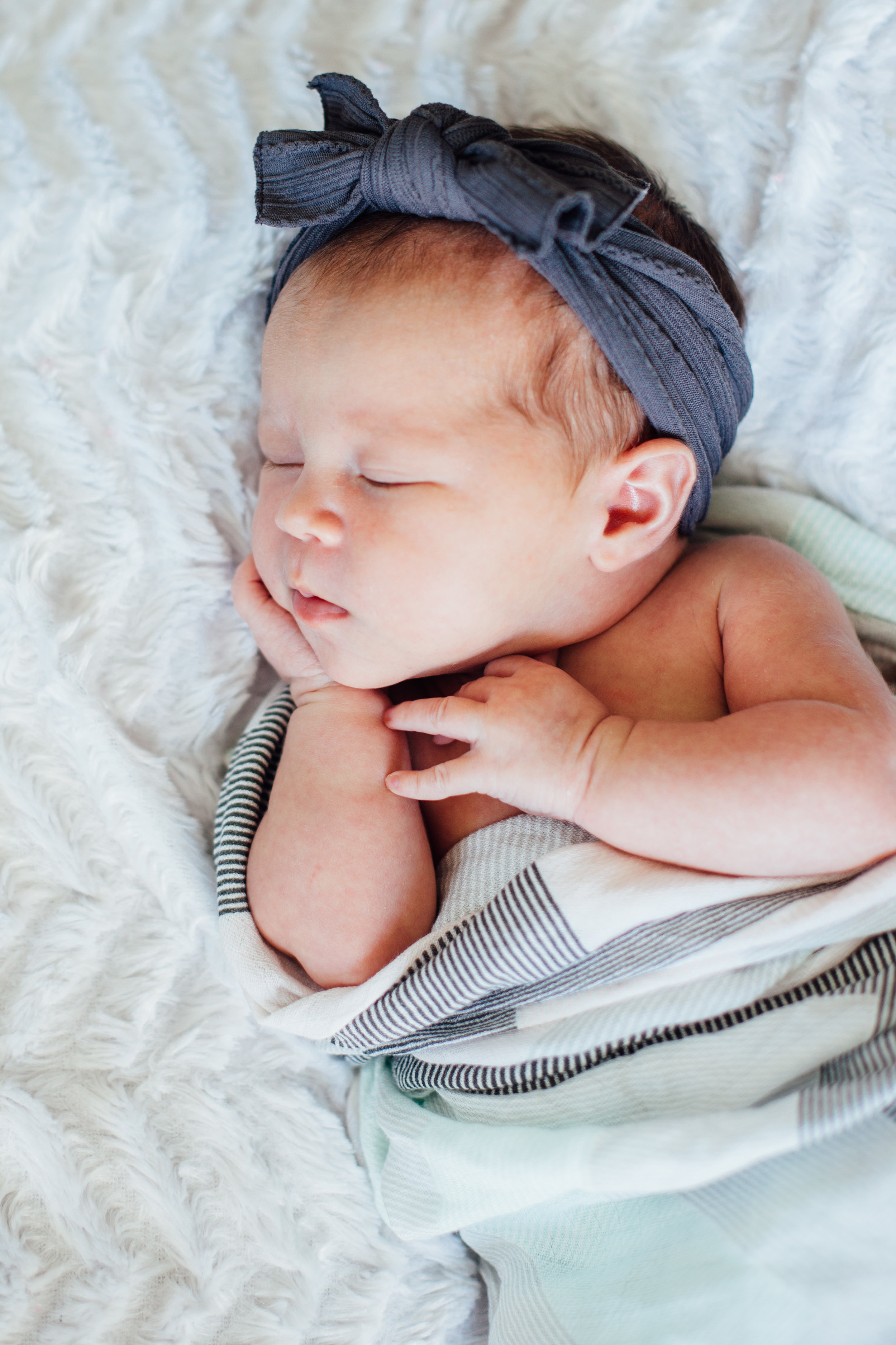 Ellie Newborn-9183.jpg