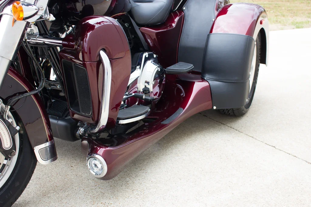 Tri Glide Running Boards.webp